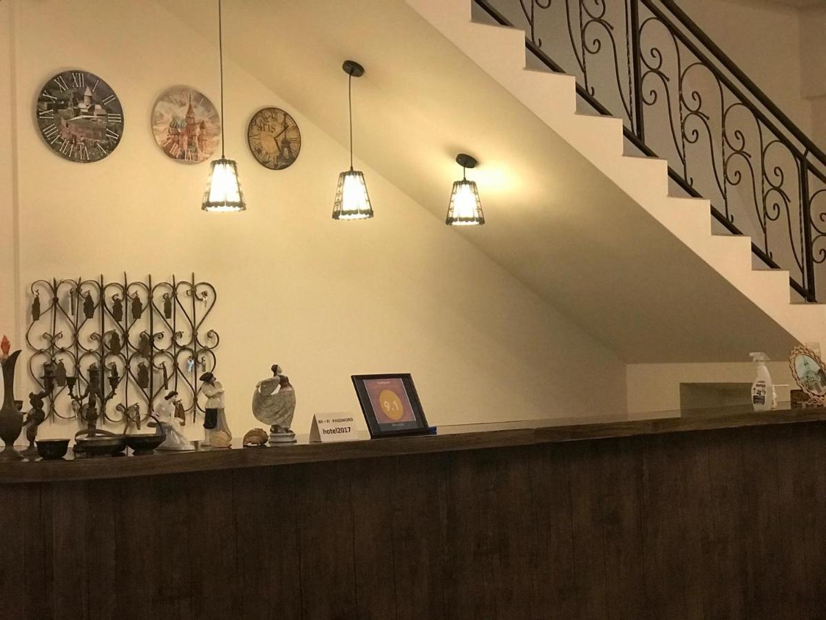 Mthnadzor Hotel Goris Eksteriør billede