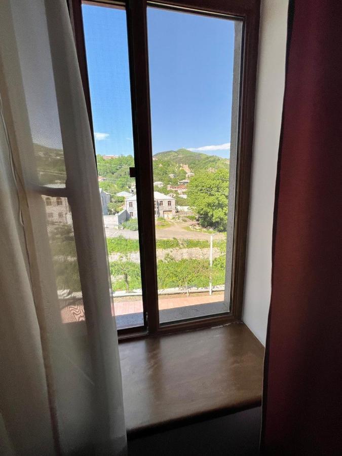 Mthnadzor Hotel Goris Eksteriør billede